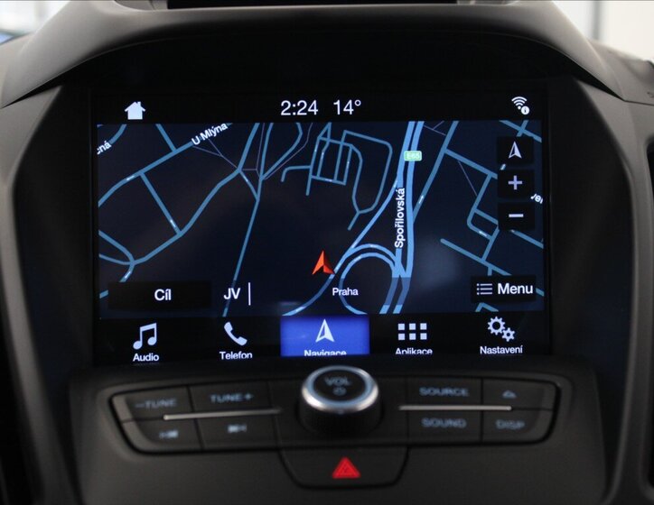 Ford Kuga SUV / Terénní 1,5 l 110 kw