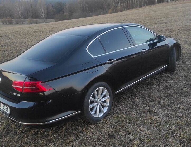 Volkswagen Passat Sedan / Limuzína 0,0 110 kw