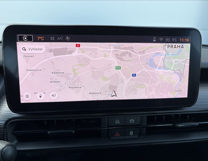 Jeep Avenger Sedan / Limuzína 1,2 l 74 kw