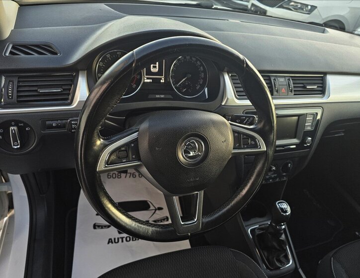 Škoda Rapid Sedan / Limuzína 1,2 l 81 kw