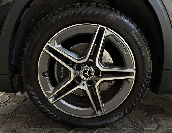 Mercedes-Benz GLA 46