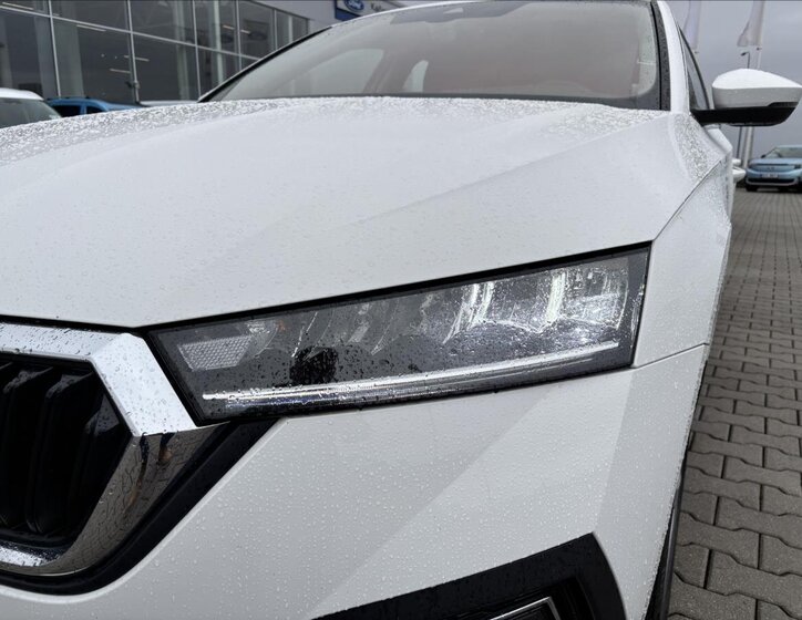 Škoda Octavia Sedan / Limuzína 2,0 l 85 kw