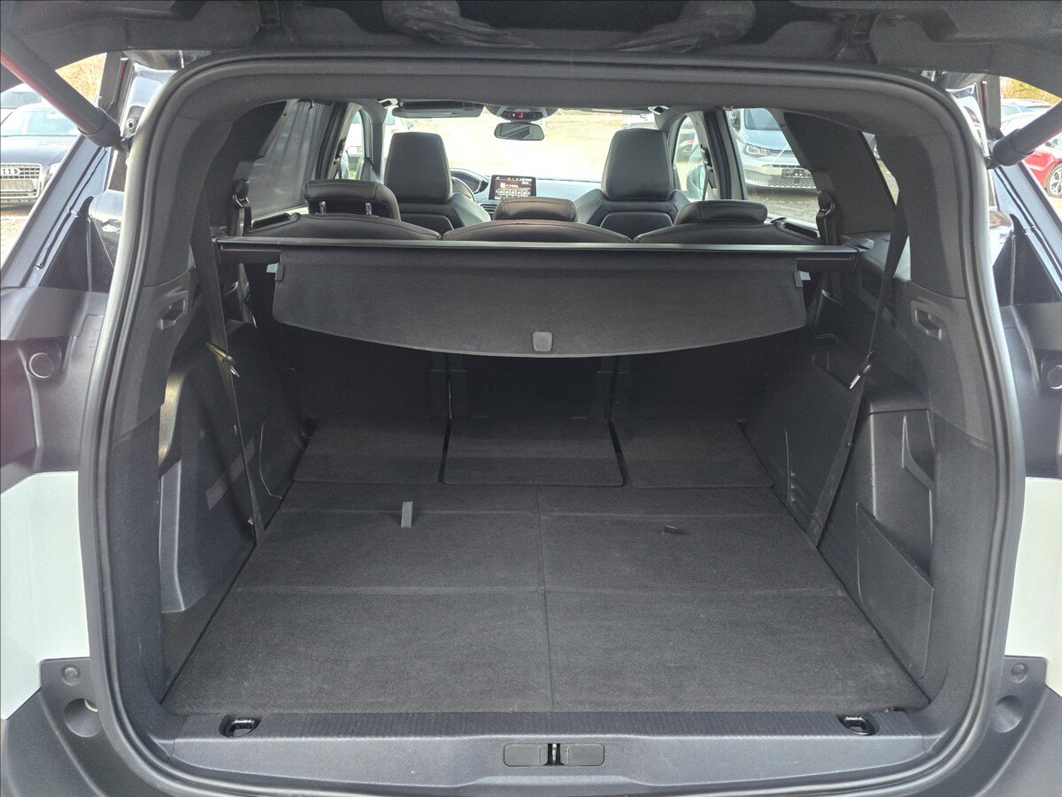 Peugeot 5008 SUV / Terénní 1,6 l 88 kw