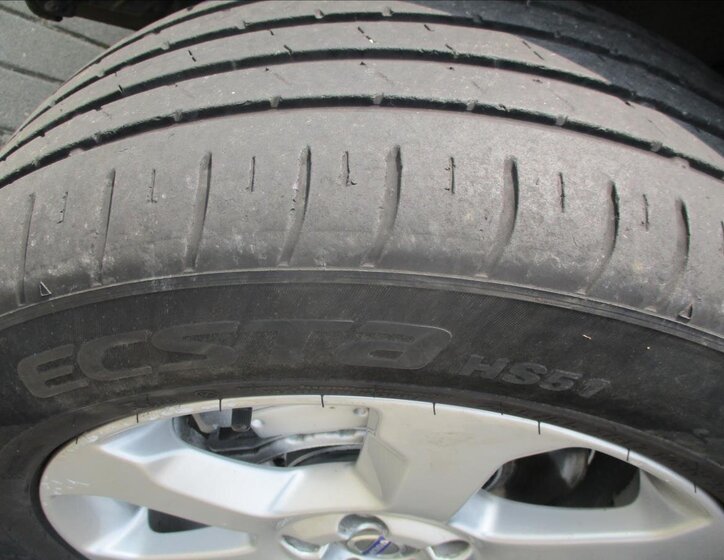 Volvo XC70 Kombi 2,4 l 120 kw