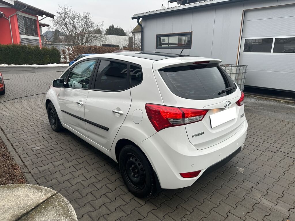 Hyundai ix20 MPV 1,6 l 92 kw
