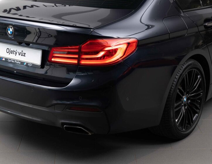 BMW Řada 5 9