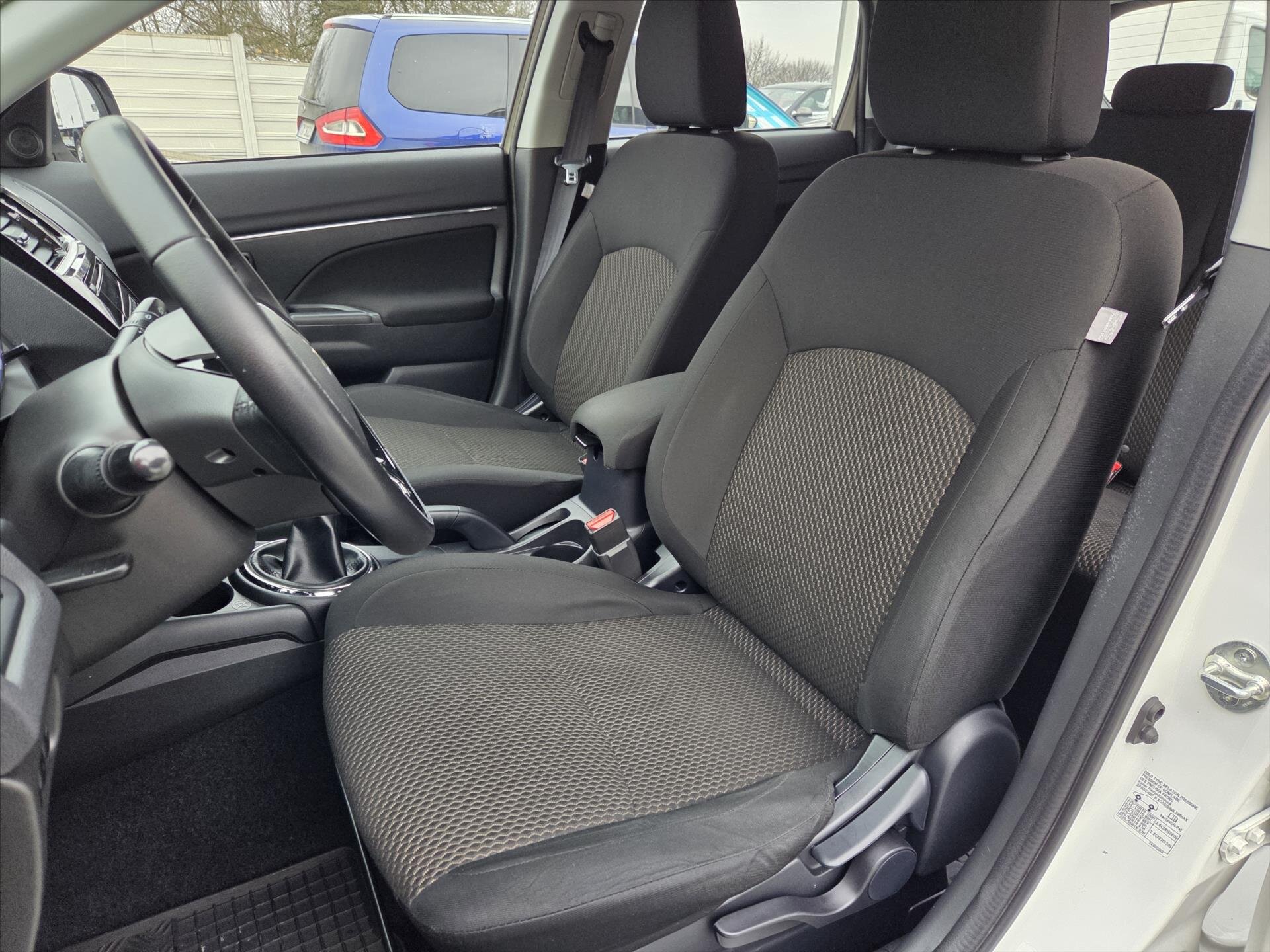 Mitsubishi ASX SUV / Terénní 1,6 l 84 kw