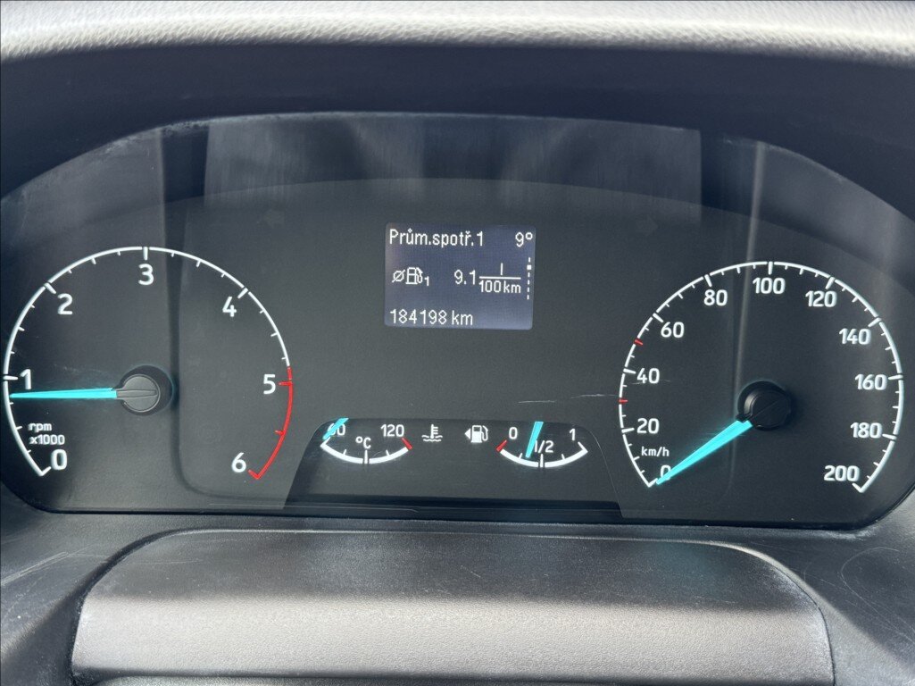 Ford Transit Custom Kombi 2,0 l 96 kw