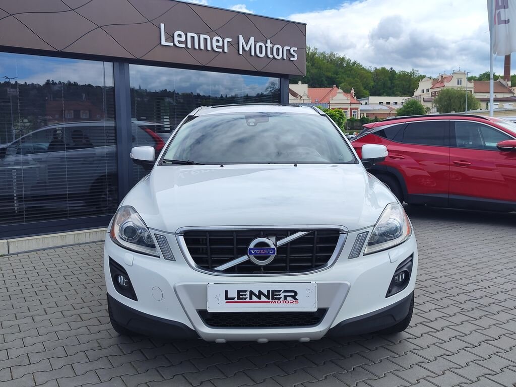 Volvo XC60 SUV / Terénní 2,4 l 136 kw