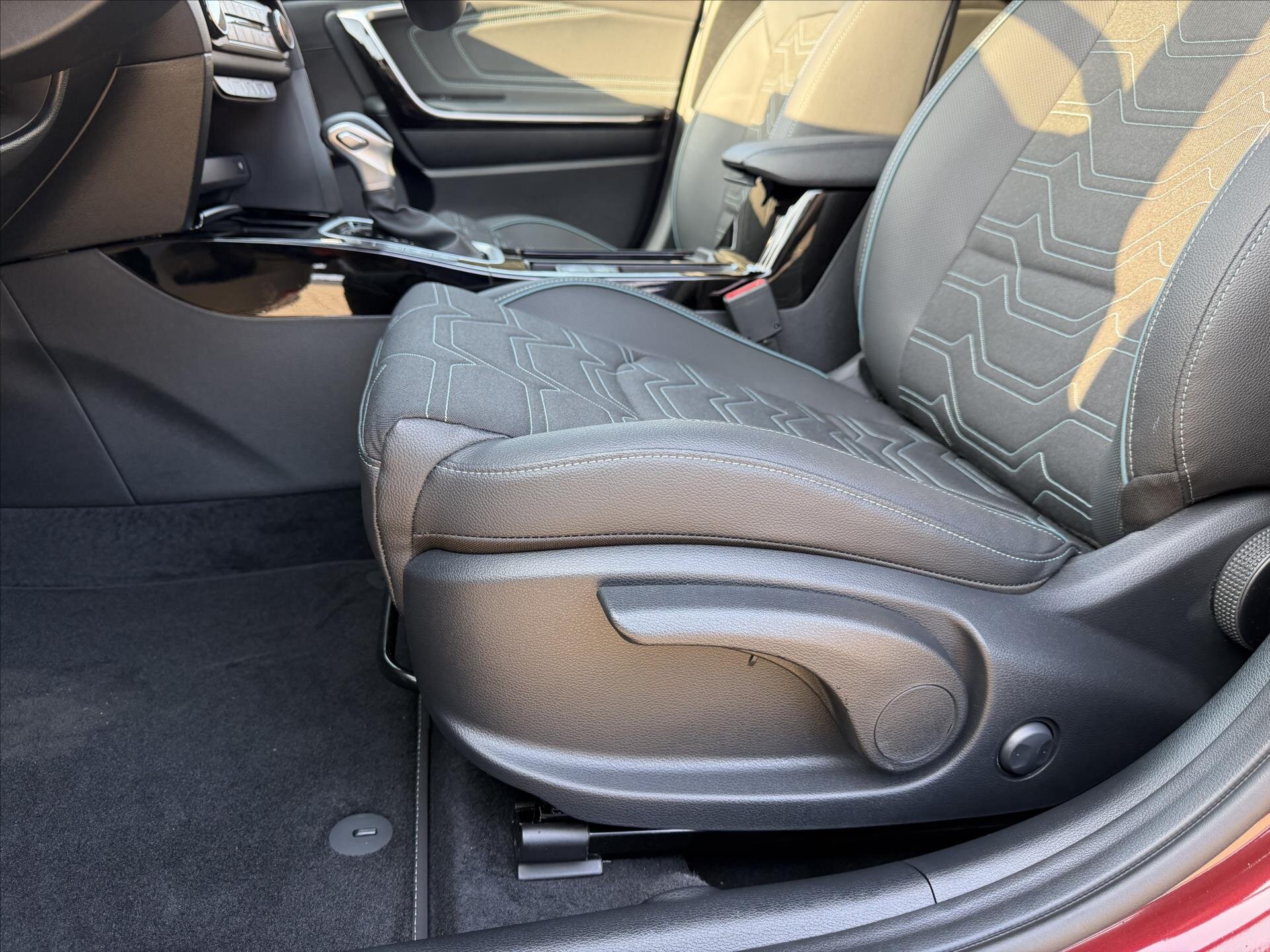 KIA XCeed CUV / Crossover 1,6 l 110 kw