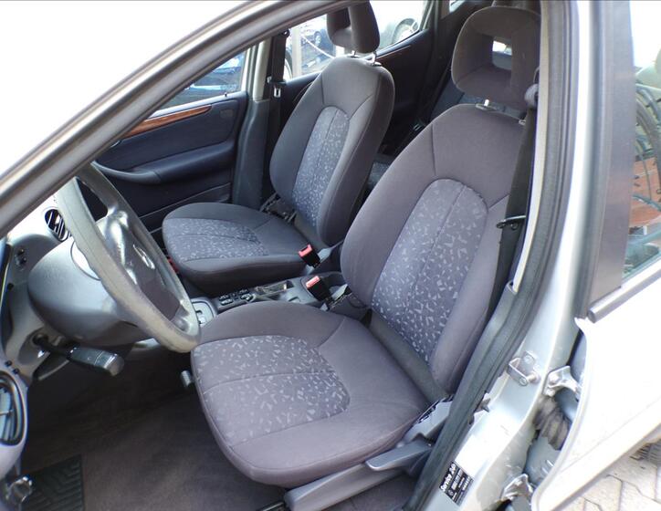 Mercedes-Benz Třídy A 13