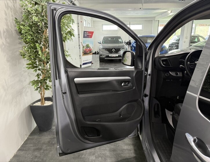 Citroën SpaceTourer Kombi 2,0 l 130 kw