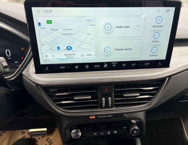 Ford Kuga SUV / Terénní 2,5 l 178 kw