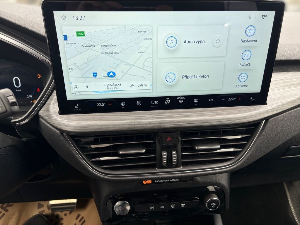 Ford Kuga SUV / Terénní 2,5 l 178 kw