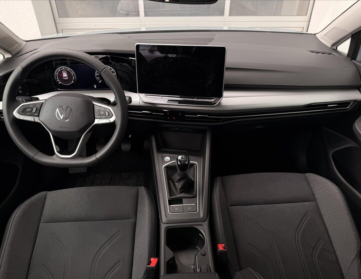 Volkswagen Golf Hatchback 1,5 l 110 kw
