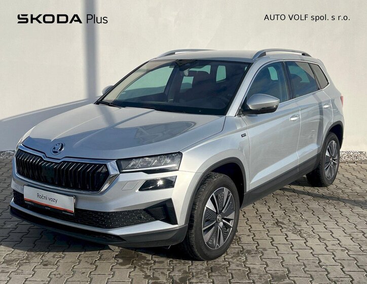 Škoda Karoq SUV 1,5 l 110 kw