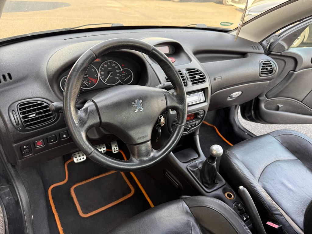 Peugeot 206
