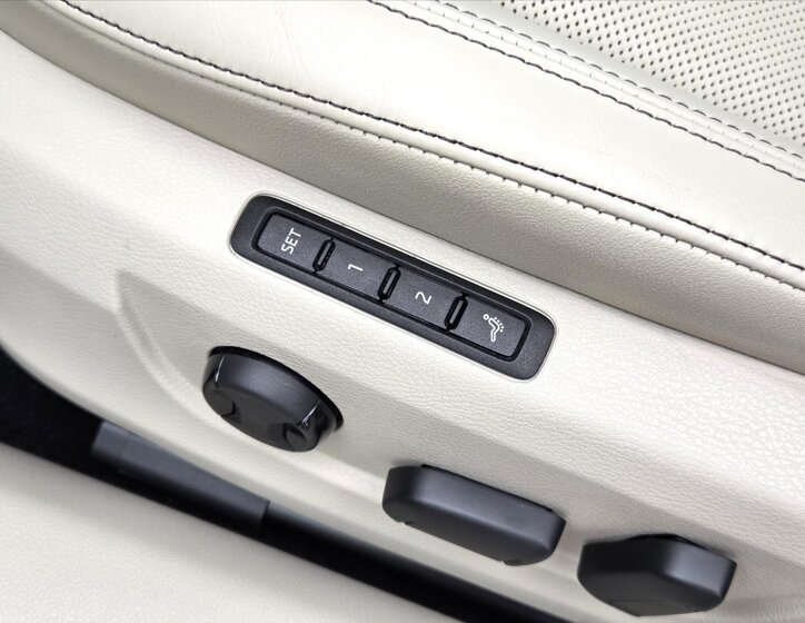 Škoda Superb Kombi 2,0 l 147 kw