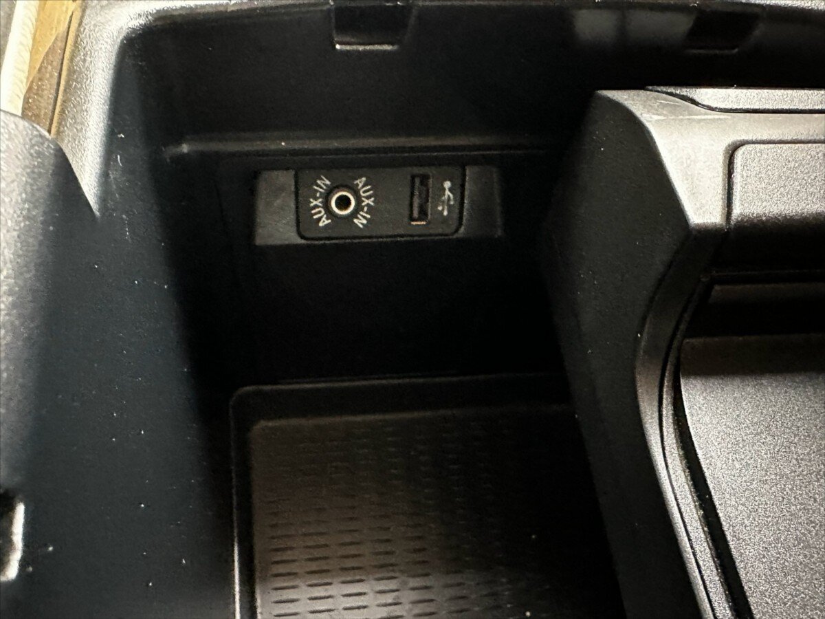 BMW X5 Kombi 3,0 l 180 kw