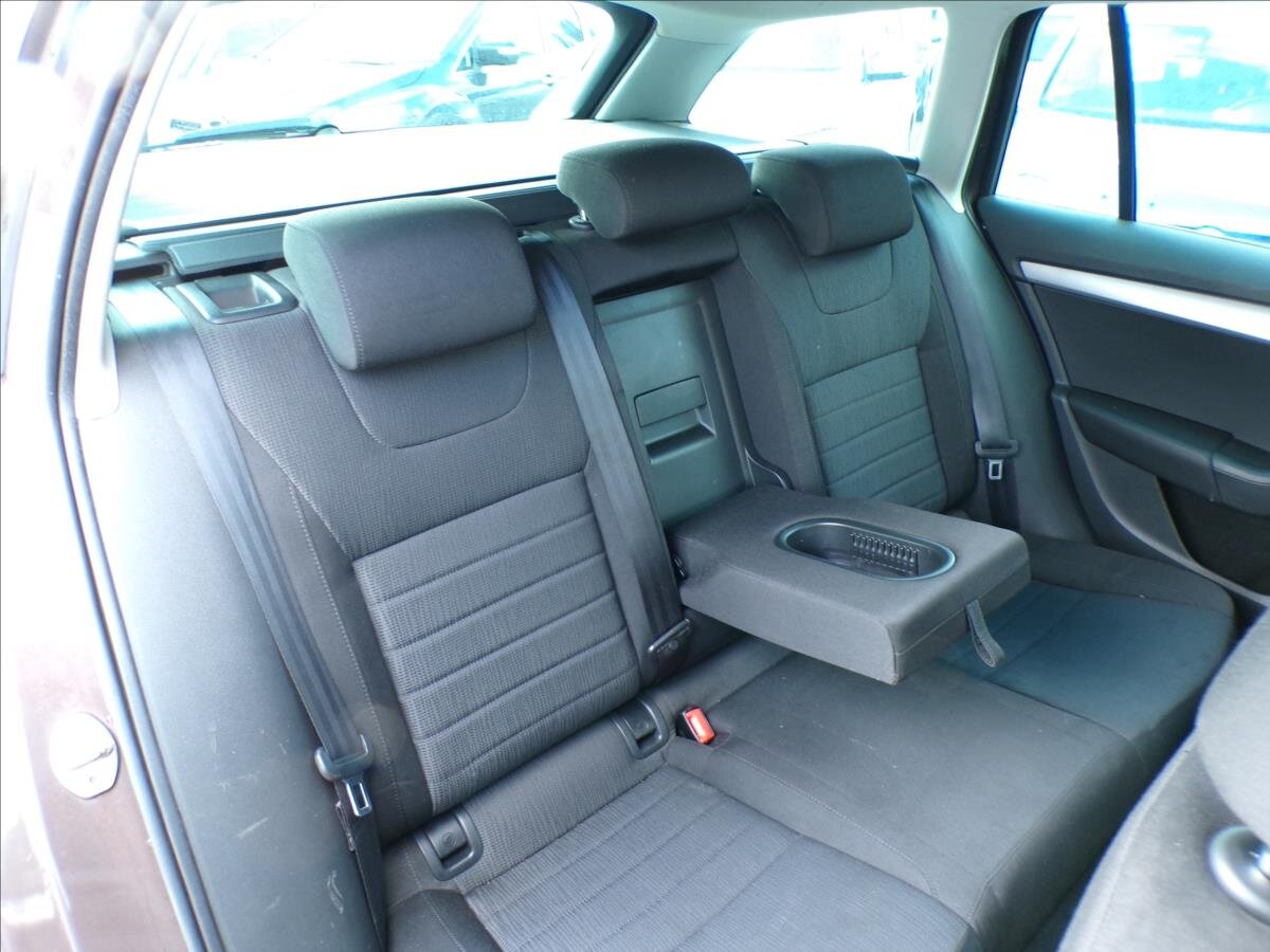 Škoda Octavia Kombi 2,0 l 110 kw