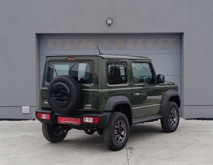 Suzuki Jimny SUV 1,5 l 75 kw