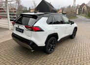 Toyota RAV4 6