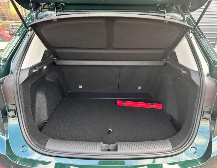 MG ZS SUV / Terénní 1,5 l 85 kw