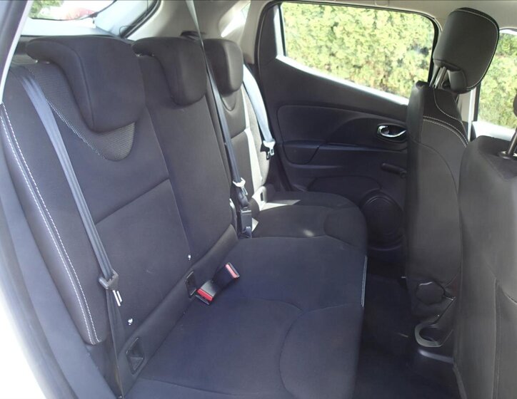 Renault Clio Hatchback 1,1 l 54 kw