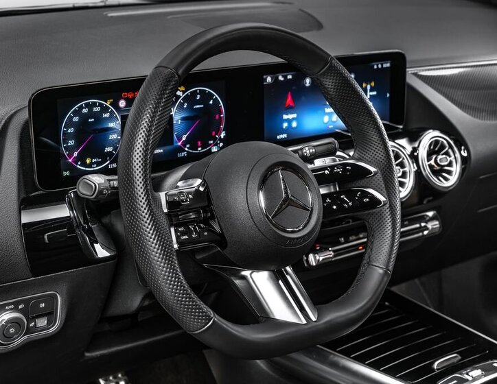 Mercedes-Benz GLA SUV 2,0 l 110 kw