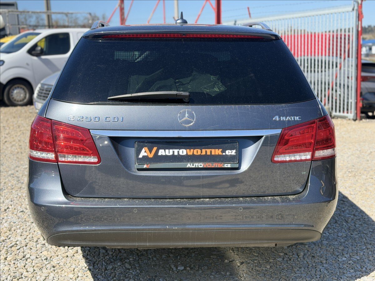 Mercedes-Benz Třídy E Kombi 2,1 l 150 kw