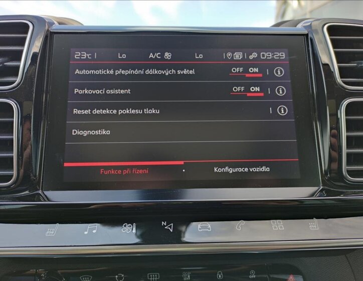 Citroën C5 Aircross SUV / Terénní 1,5 l 96 kw