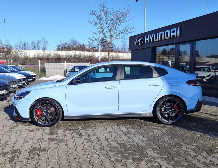 Hyundai i30 Liftback 2,0 l 206 kw