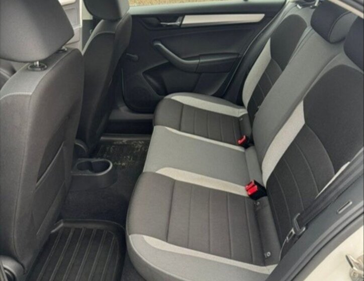 Škoda Rapid Sedan 0,0 70 kw