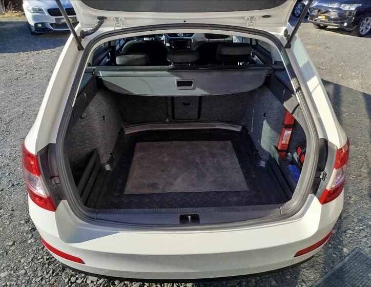 Škoda Octavia Kombi 2,0 l 110 kw