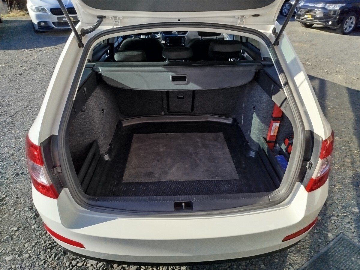 Škoda Octavia Kombi 2,0 l 110 kw