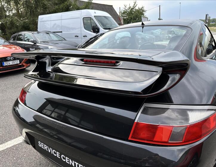 Porsche 911 Kupé 3,4 l 221 kw