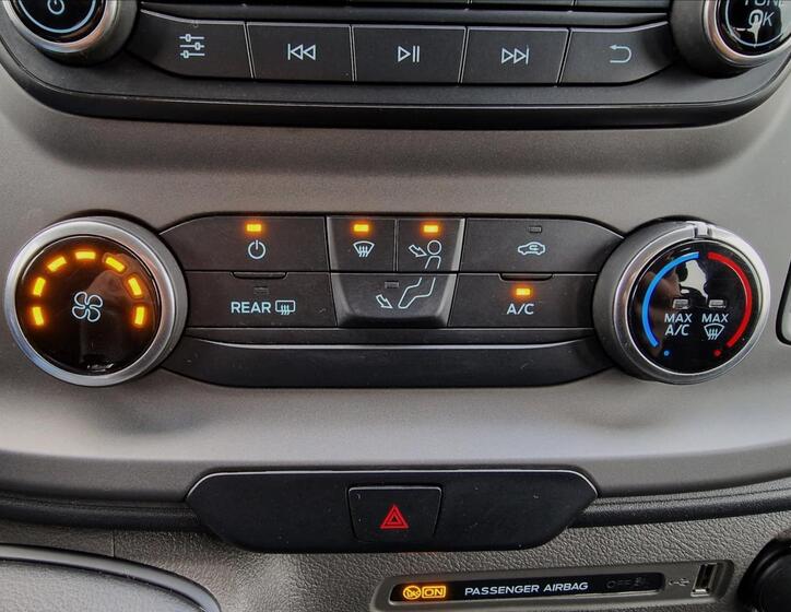 Ford Transit Custom 34