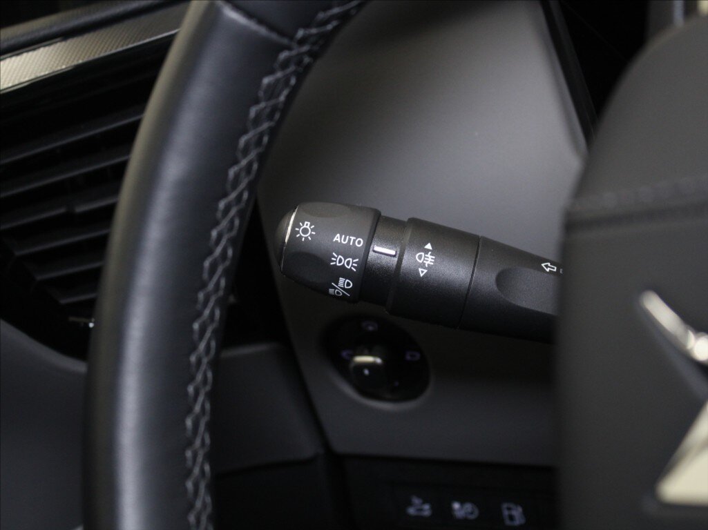 DS Automobiles DS4 SUV / Terénní 1,6 l 165 kw