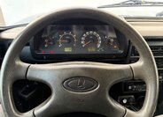 Lada Niva SUV 1,7 l 61 kw