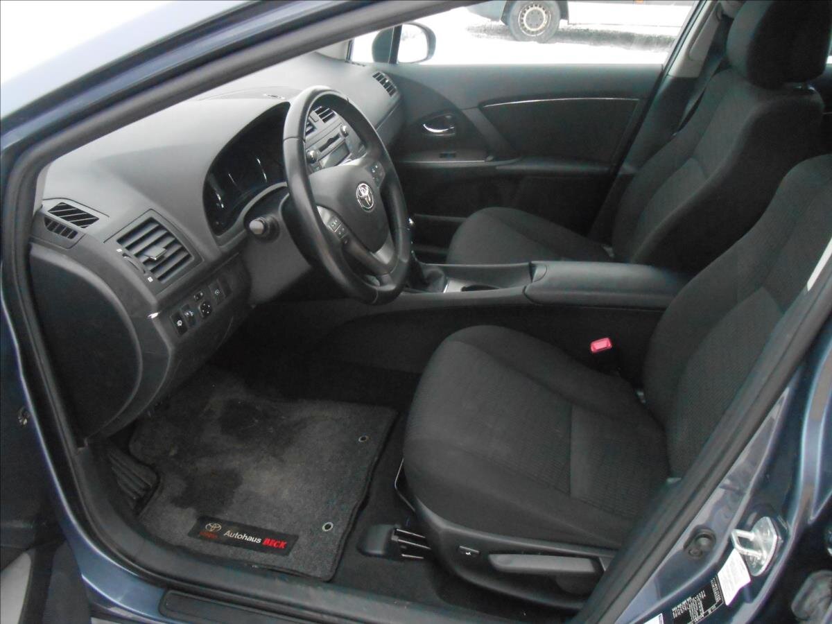 Toyota Avensis Kombi 1,8 l 108 kw