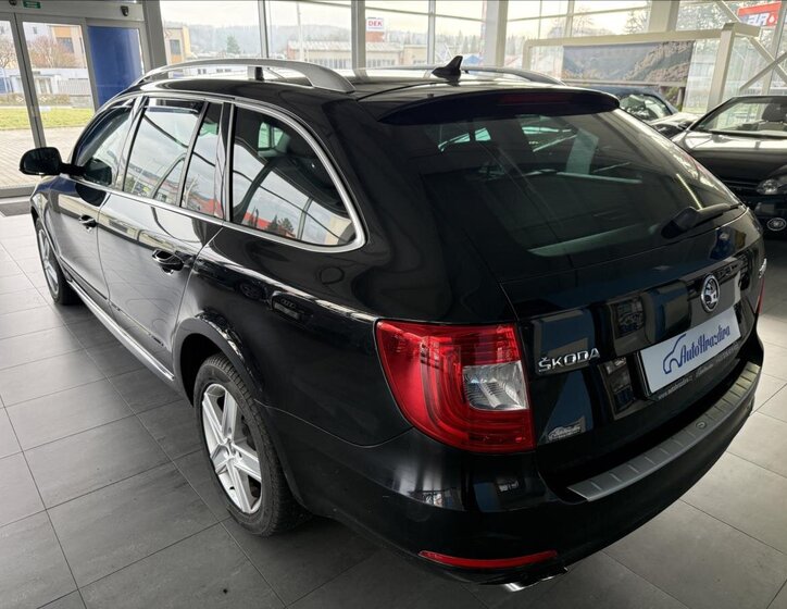 Škoda Superb 4