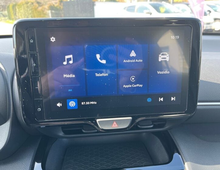 Toyota Yaris Cross SUV / Terénní 1,5 l 68 kw