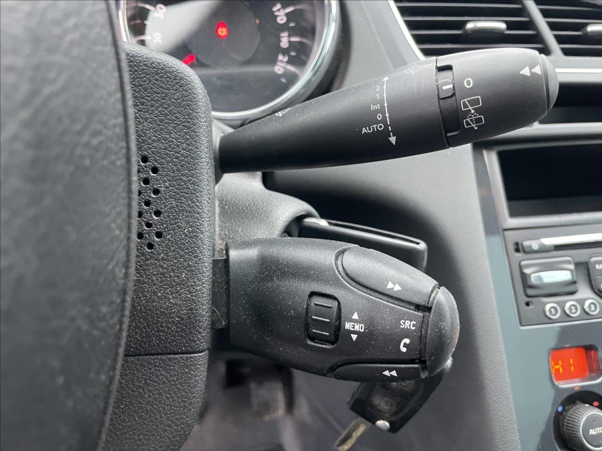 Peugeot 5008 MPV 2,0 l 110 kw