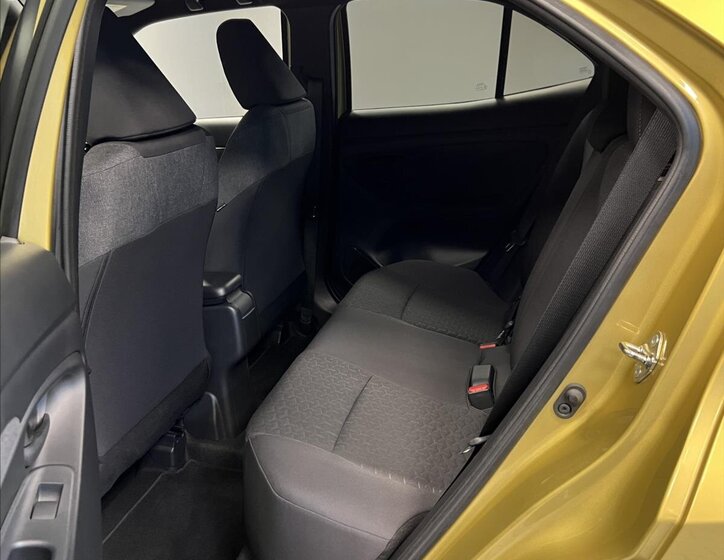 Toyota Yaris Cross 8