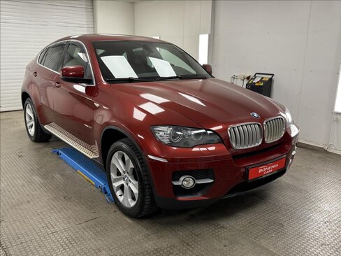 BMW X6 SUV / Terénní 3,0 l 225 kw
