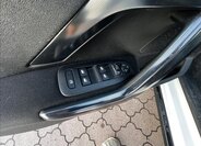 Peugeot 2008 SUV / Terénní 1,6 l 84 kw