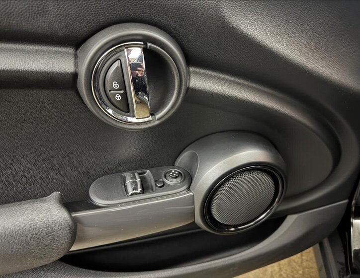 Mini One Hatchback 1,2 l 55 kw