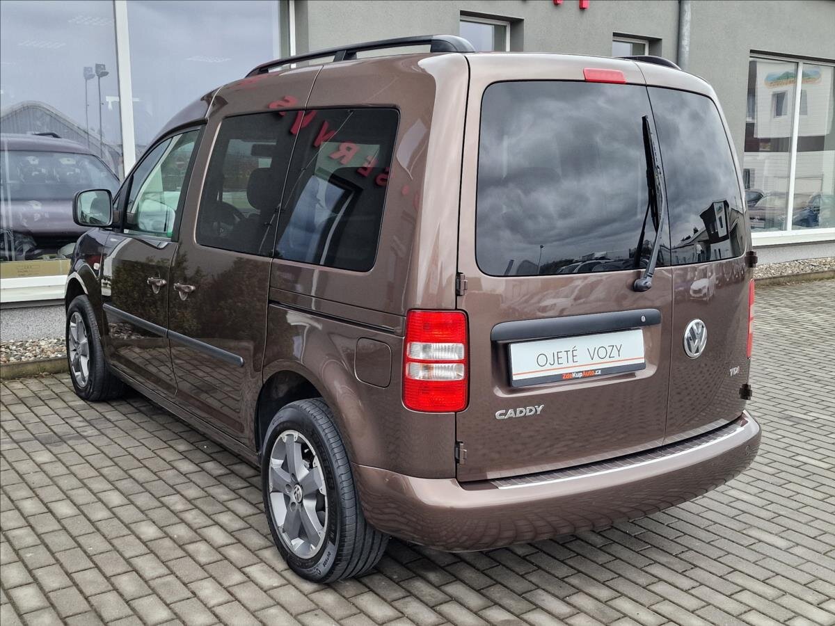 Volkswagen Caddy Kombi 1,6 l 75 kw