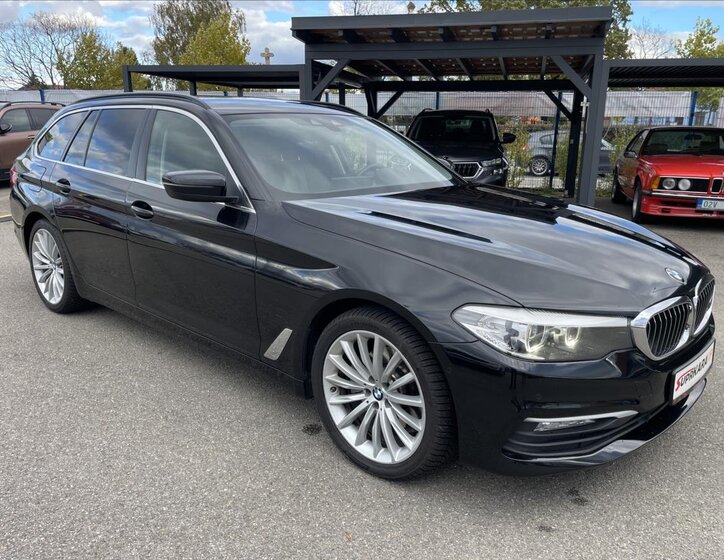 BMW Řada 5 Kombi 2,0 l 140 kw