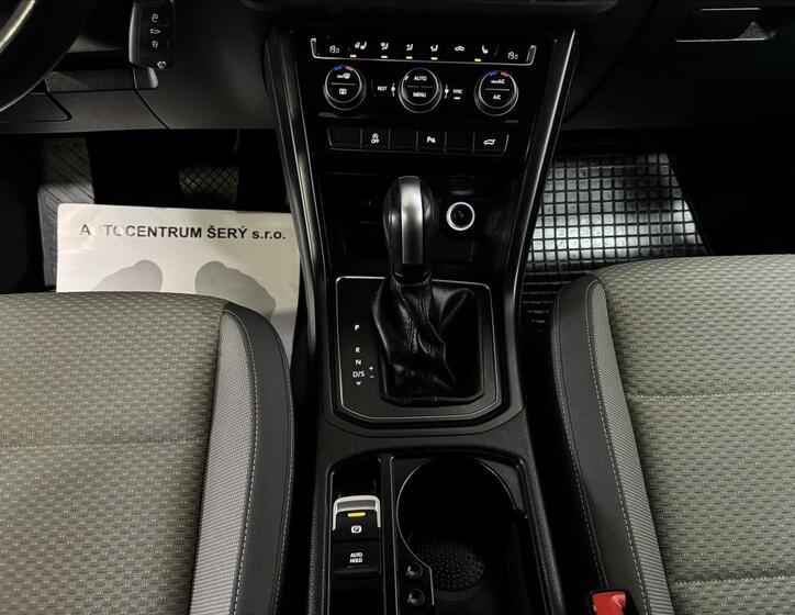 Volkswagen Touran 29